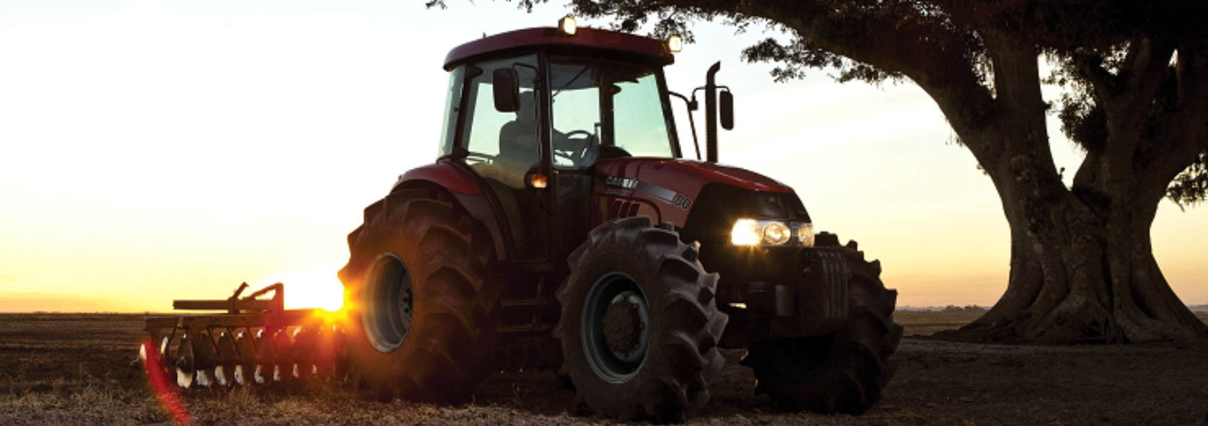 Trator Farmall 80: O trator que topa tudo