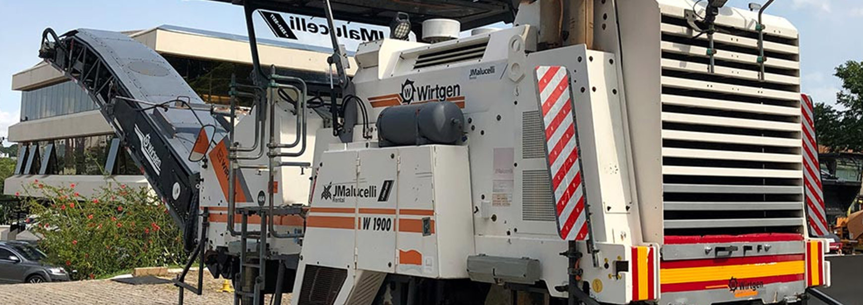 Benefícios de alugar um equipamento para sua obra.