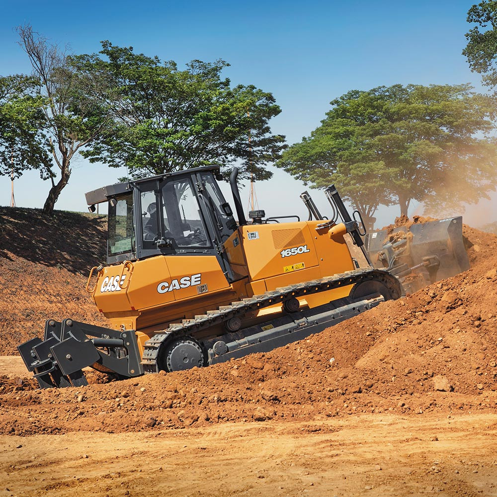 Trator de Esteiras - 1650L