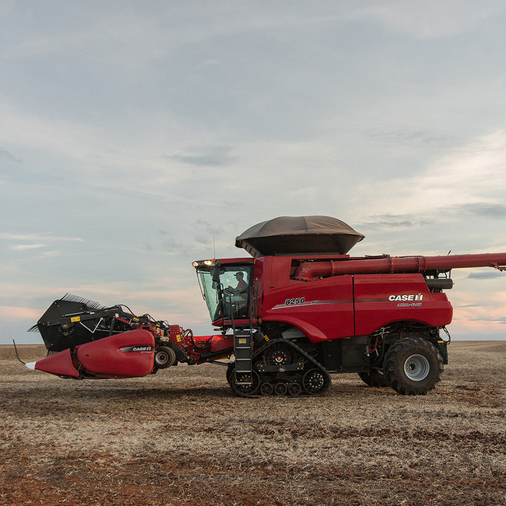 Colheitadeira - Axial-Flow 8250