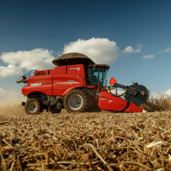 Colheitadeira AXIAL FLOW 160