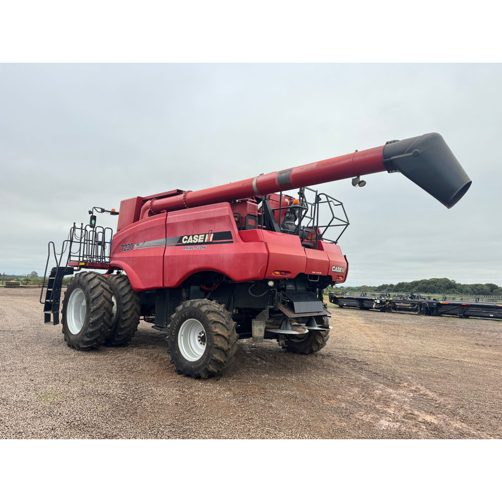 COLHEITADEIRA 7230 CASE IH