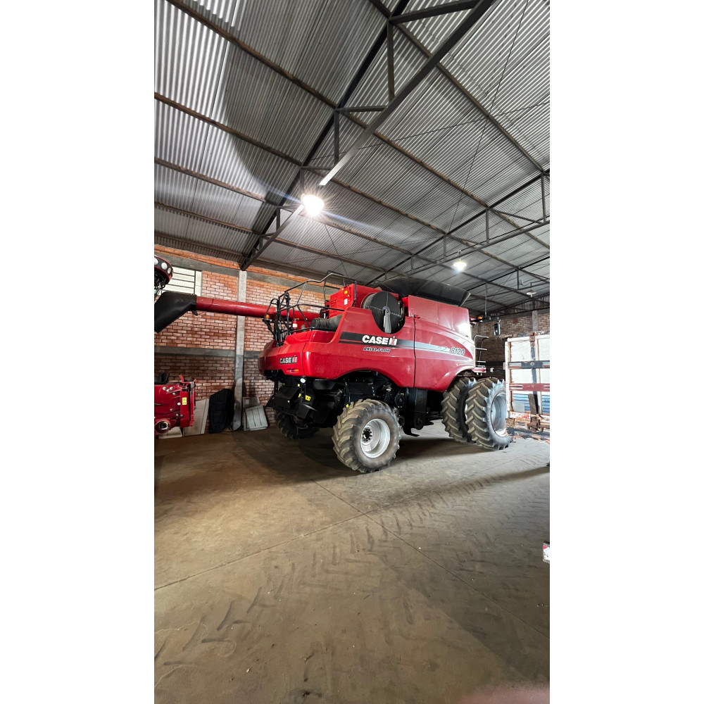 COLHEITADEIRA 8120 CASE IH
