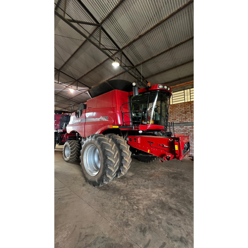 COLHEITADEIRA 8120 CASE IH
