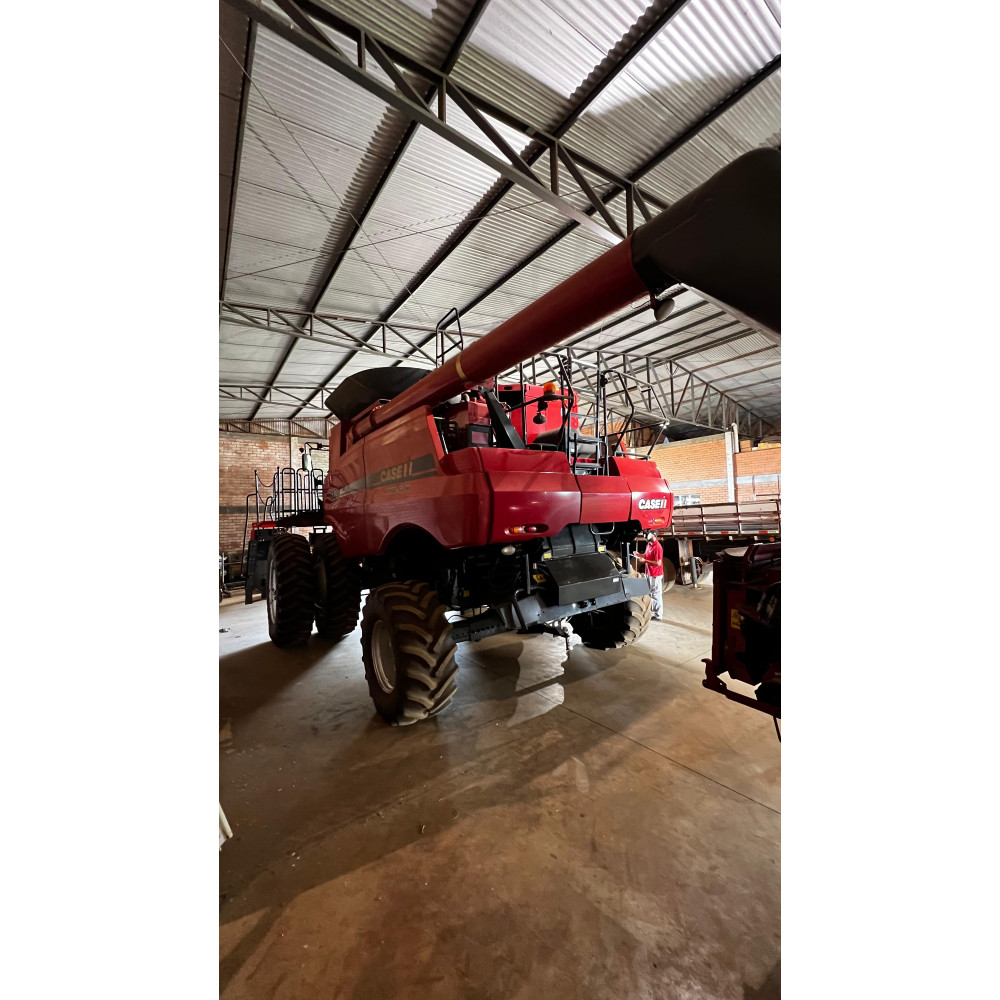 COLHEITADEIRA 8120 CASE IH