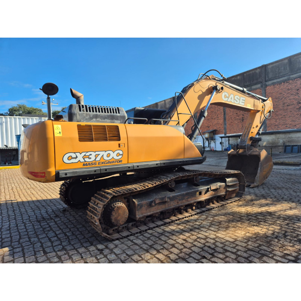 ESACAVADEIRA HIDRÁULICA CX370C