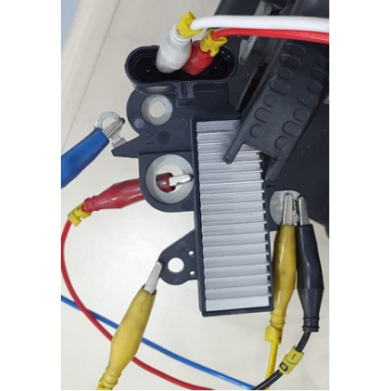 REGULADOR COMPATÍVEL APLIC C/DESC DELCO 18SI/28SI 28V MB 1938/AXOR G948 IK5338