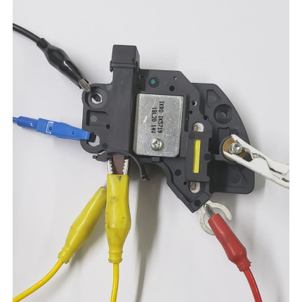 REGULADOR COMPATÍVEL ISKRA 14V JCB EMPILHADEIRA IK5719