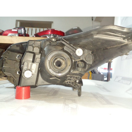 Farol Direito Honda HR-v Máscara Negra H-22 Ano 2016 2017 2018 2019 2020 - Usado