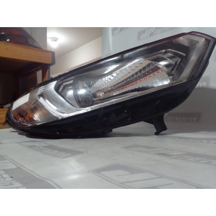Farol Direito Ford Ecosport Fo-04 Ano 2013 2014 2015 2016 - Usado