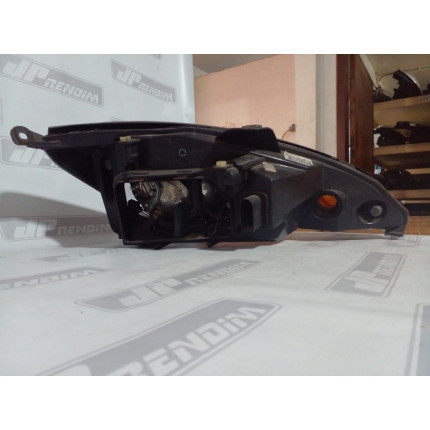Farol Esquerdo Ford Focus Fo-08 Ano 2004 2005 2006 2007 2008 - Usado