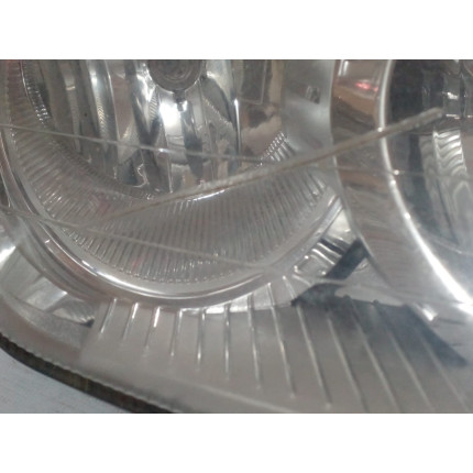 Farol Direito Ford Fiesta Fo-17 Ano 2007 2008 2009 2010 - Usado