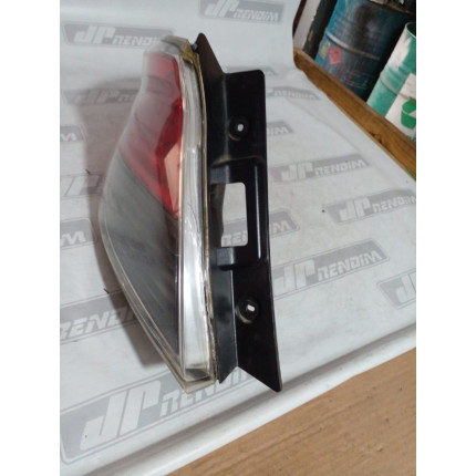 Lanterna Lado Esquerdo Chevrolet Prisma Fumê C-73 Ano 2013 2014 2015 2016 2017 2018 - Usado
