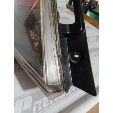 Lanterna Lado Esquerdo Chevrolet Prisma Fumê C-73 Ano 2013 2014 2015 2016 2017 2018 - Usado