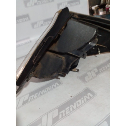 Lanterna Lado Esquerdo Chevrolet Prisma Fumê C-73 Ano 2013 2014 2015 2016 2017 2018 - Usado