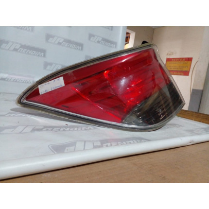 Lanterna Lado Esquerdo Chevrolet Prisma Fumê C-73 Ano 2013 2014 2015 2016 2017 2018 - Usado