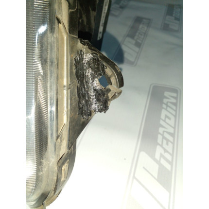 Farol Direito Chevrolet Ônix-Prisma Cromado C-27 Ano 2013 2014 2015 2016 2017 - Usado