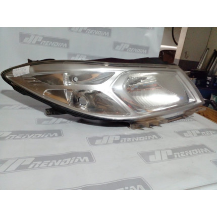 Farol Direito Chevrolet Ônix-Prisma Cromado C-27 Ano 2013 2014 2015 2016 2017 - Usado