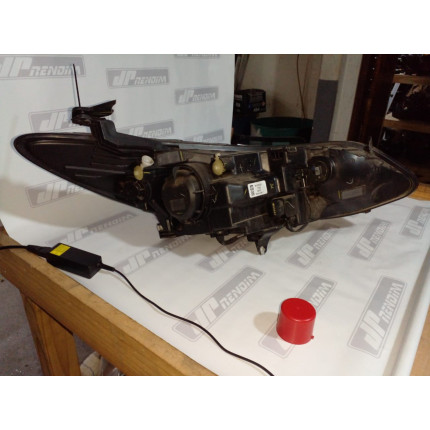 Farol Esquerdo Chevrolet Cruze com Led C-52 Ano 2017 2018 2019 - Usado