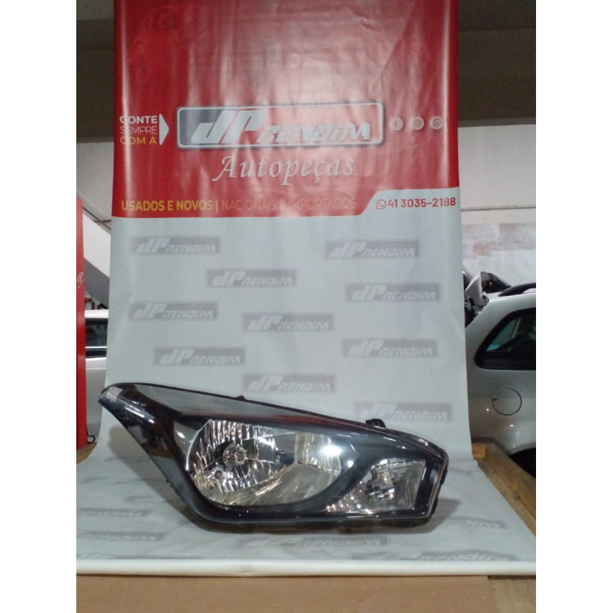 Farol Direito Hyundai HB20 Máscara Negra Hy-22 Ano 2013 2014 2015 2016 2017 2018 2019 Usado