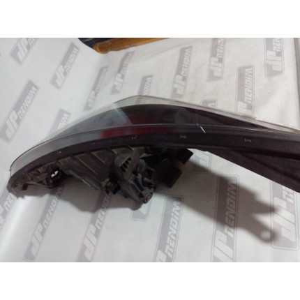 Farol Direito Hyundai HB20 Máscara Negra Hy-22 Ano 2013 2014 2015 2016 2017 2018 2019 Usado