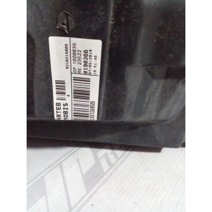 Farol Direito Hyundai HB20 Máscara Negra Hy-22 Ano 2013 2014 2015 2016 2017 2018 2019 Usado