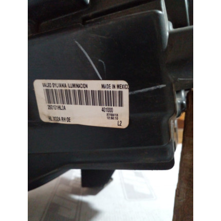 Farol Direito Nissan March N-13 Ano 2010 2011 2012 2013 - Usado