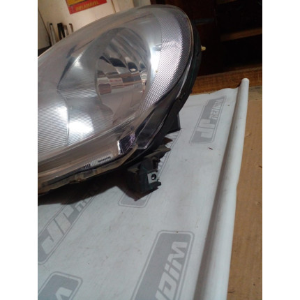 Farol Esquerdo Nissan March N-14 Ano 2011 2012 2013 2014 2015 - Usado