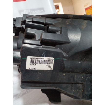 Farol Esquerdo Nissan March N-14 Ano 2011 2012 2013 2014 2015 - Usado