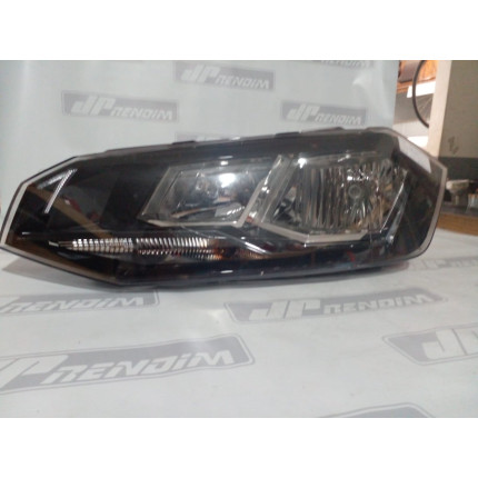 Farol Esquerdo VW Polo-Virtus Máscara Negra Vw-57 Ano 2018 2019 2020 2021 2022 - Usado