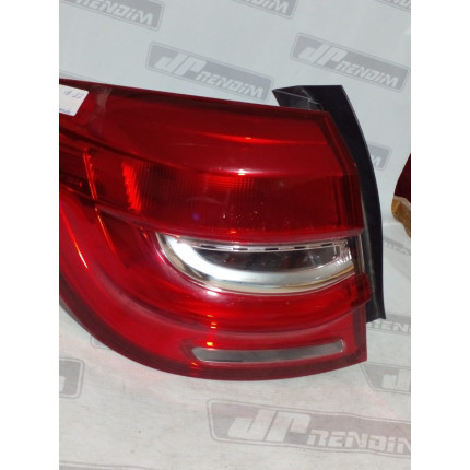 Lanterna Lado Esquerdo Renault Sandero Re-36 Ano 2018 2019 2020 2021 2022 - Usado