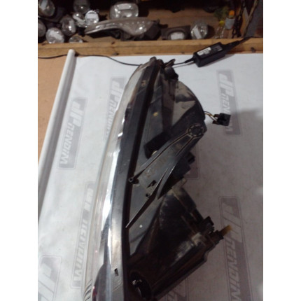 Farol Direito Renault Sandero-Logan Re-45 Ano 2015 2016 2017 2018 - Usado