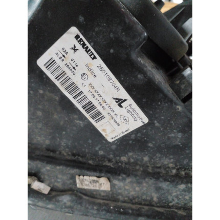 Farol Direito Renault Sandero-Logan Re-45 Ano 2015 2016 2017 2018 - Usado