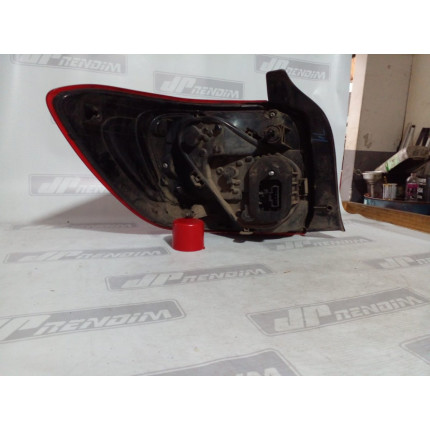 Lanterna Lado Direito Renault Logan Re-34 Ano 2014 2015 2016 2017 - Usado