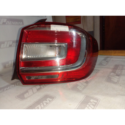 Lanterna Lado Direito Renault Logan Re-34 Ano 2014 2015 2016 2017 - Usado