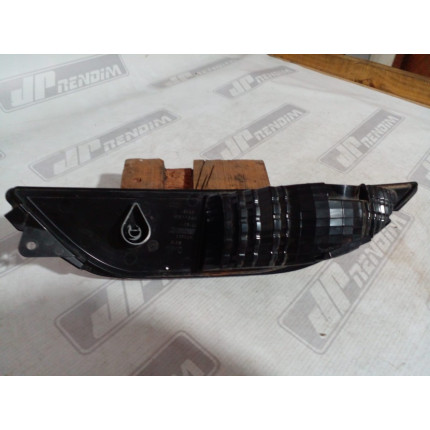 Lanterna Lado Direito Fiat Punto-Toro Ré do Parachoque Fi-03 Ano 2008 2009 2010 2011 2012 2013 2014 a 2022 - Usado