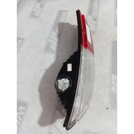Lanterna Lado Direito Fiat Punto-Toro Ré do Parachoque Fi-03 Ano 2008 2009 2010 2011 2012 2013 2014 a 2022 - Usado