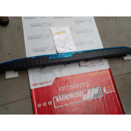 Estribo Direito Chevrolet Tracker C-01 Ano 2021 2022 - Novo