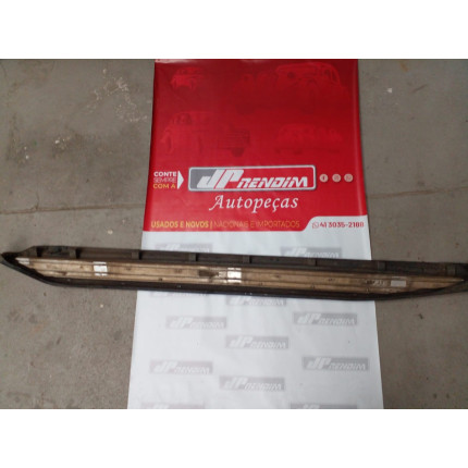 Estribo Esquerdo Chevrolet Tracker C-02 Ano 2021 2022 - Usado