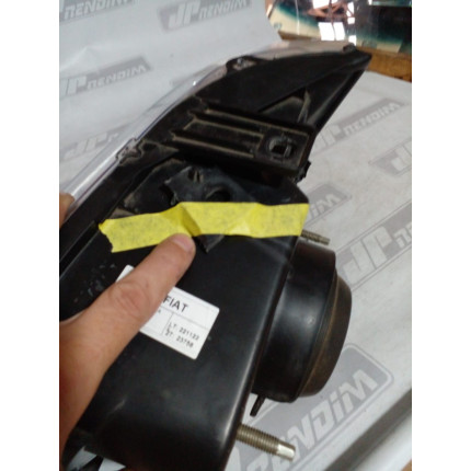Farol Direito Fiat Uno-Fiorino Fi-50 Ano 2004 2005 2006 2007 2008 2009 2010 2011 2012 2013 - Usado
