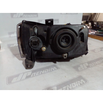 Farol Esquerdo Fiat Uno-Fiorino Fi-51 Ano 2004 2005 2006 2007 2008 2009 2010 2011 2012 2013 - Usado