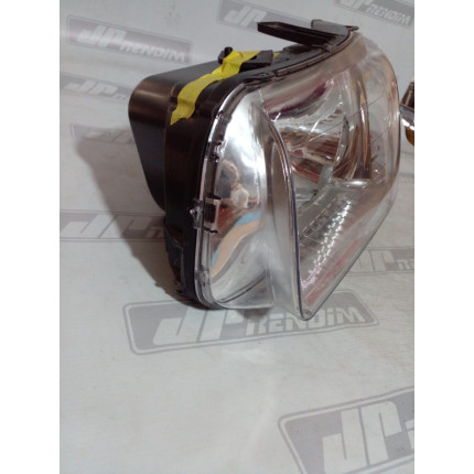 Farol Esquerdo Fiat Uno-Fiorino Fi-51 Ano 2004 2005 2006 2007 2008 2009 2010 2011 2012 2013 - Usado