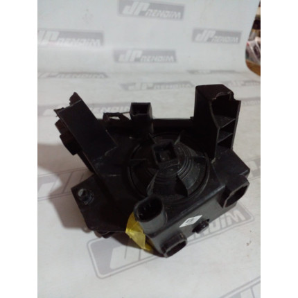 Farol de Milha Esquerdo Chevrolet Ágile-Montana-Vectra C-04 Ano 2006 2007 2008 2009 2010 2011 2012 2013 - Usado