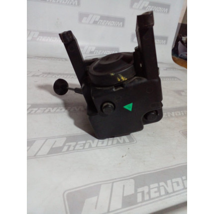 Farol de Milha Esquerdo Chevrolet Corsa-Meriva-Montana C-05 Ano 2003 2004 2005 2006 2007 2008 2009 2012 - Usado