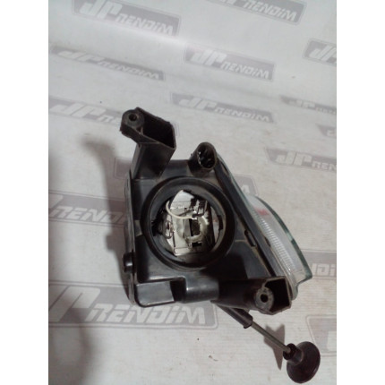 Farol de Milha Direito Chevrolet Corsa-Meriva-Montana C-06 Ano 2003 2004 2005 2006 2007 2008 2009 2012 - Usado 