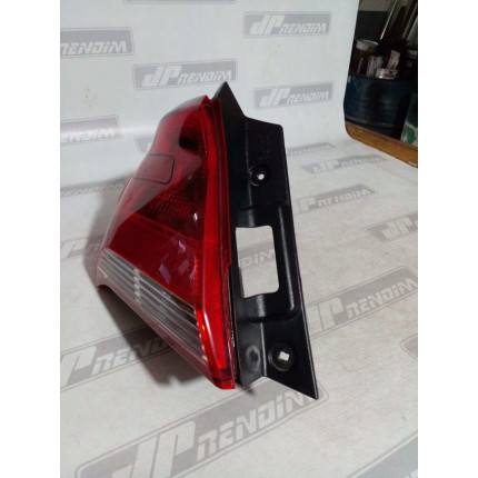 Lanterna Lado Esquerdo Chevrolet Prisma Fumê C-76 Ano 2017 2018 2019 - Usado