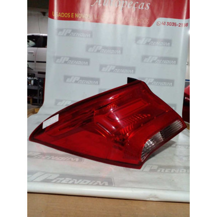 Lanterna Lado Esquerdo Chevrolet Prisma Fumê C-76 Ano 2017 2018 2019 - Usado