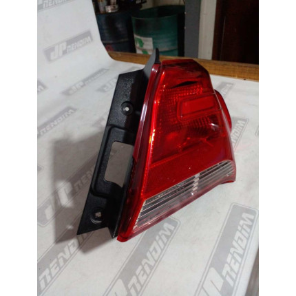 Lanterna Lado Direito Chevrolet Prisma Fumê C-77 Ano 2017 2018 2019 - Usado