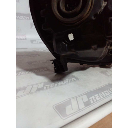 Farol Esquerdo Nissan March N-16 Ano 2011 2012 2013 2014 Usado