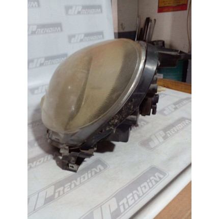 Farol Esquerdo Nissan March N-16 Ano 2011 2012 2013 2014 Usado